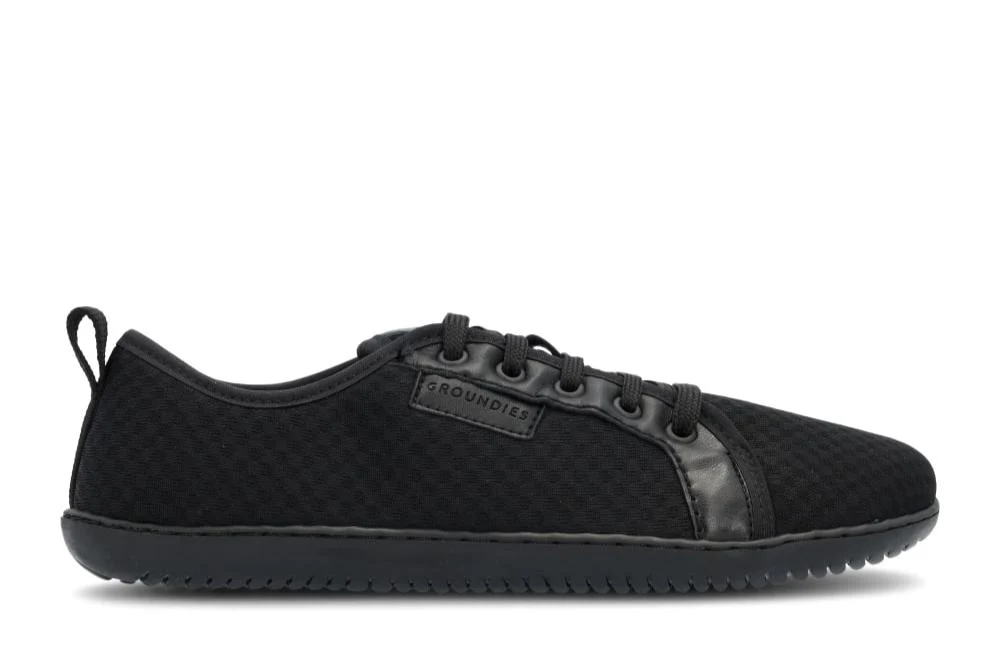 GROUNDIES®Flex – Black Barefoot Sneakers